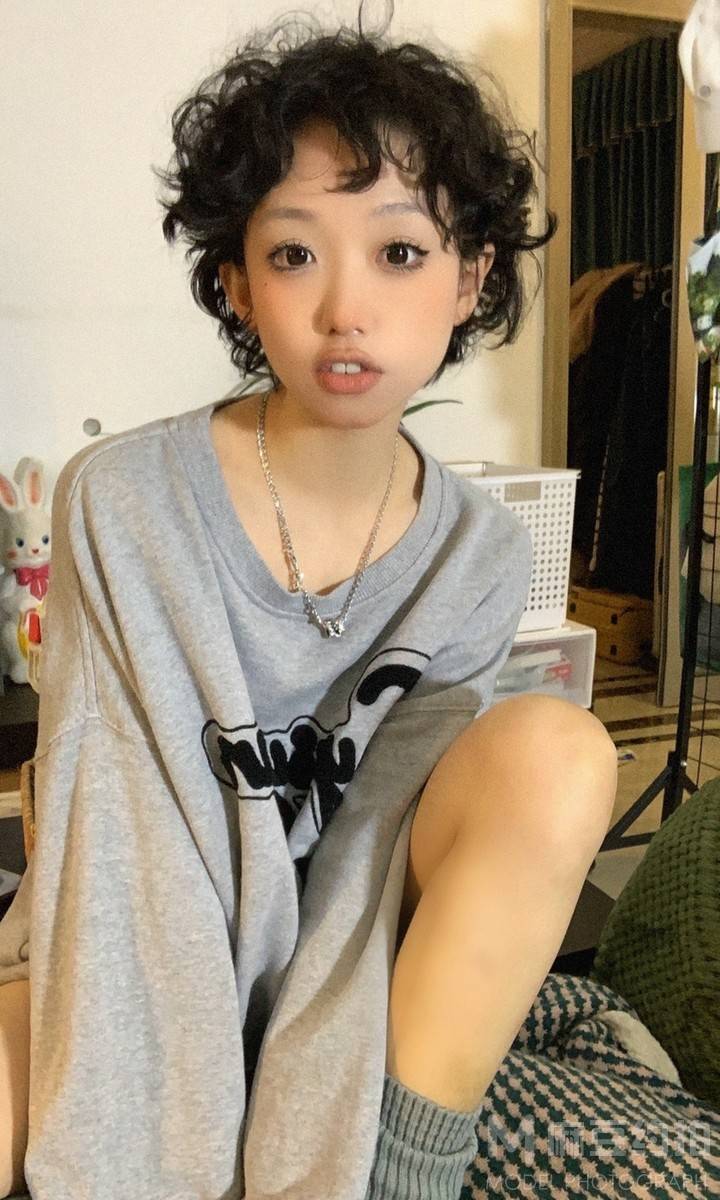 日系模特