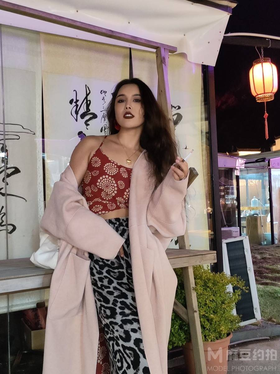 暗黑模特