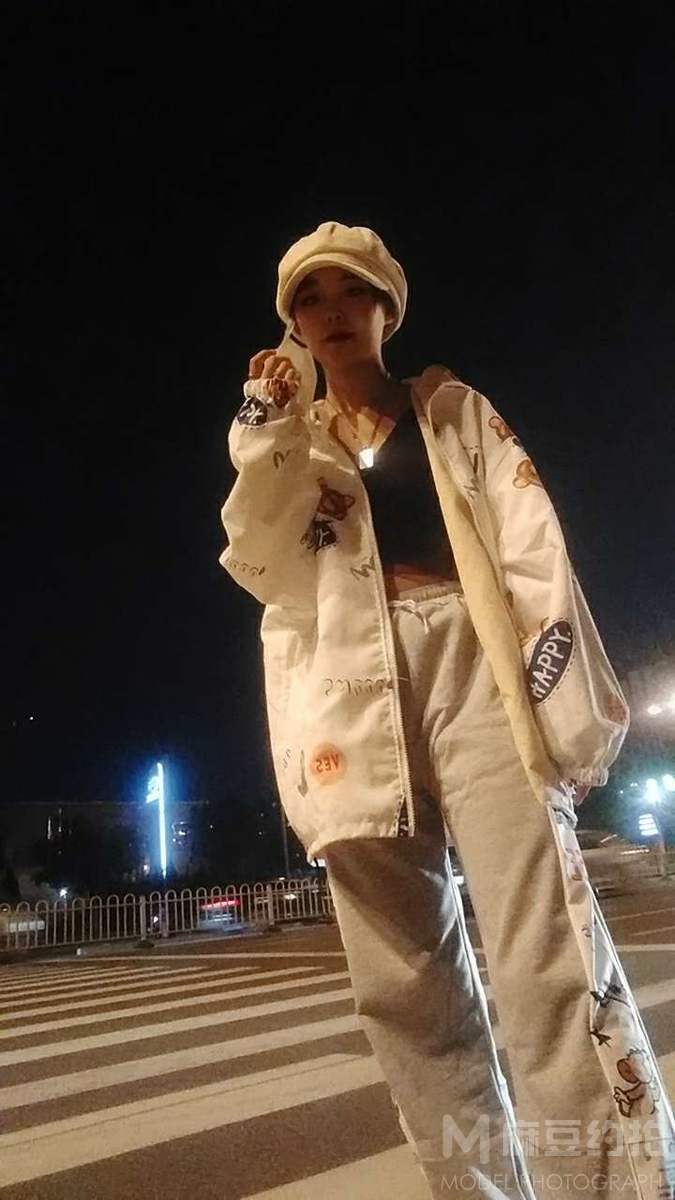 情侣模特