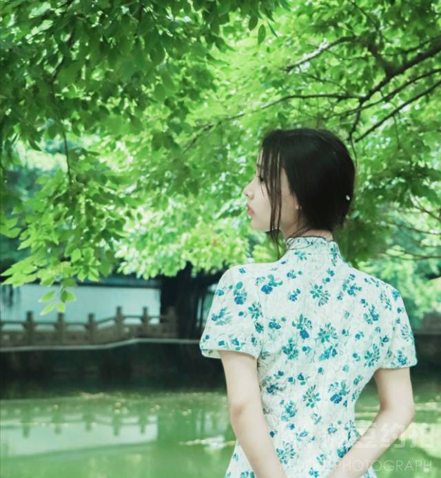 民国模特