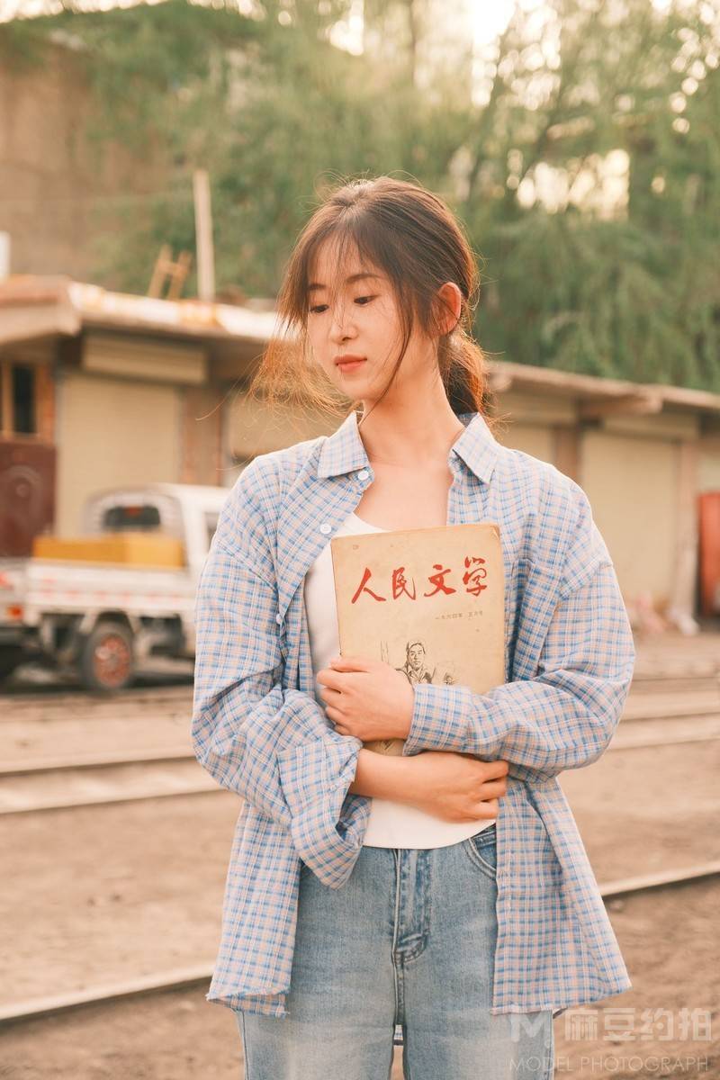 胶片模特