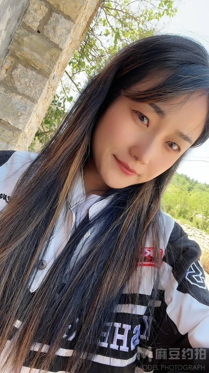 纪实模特