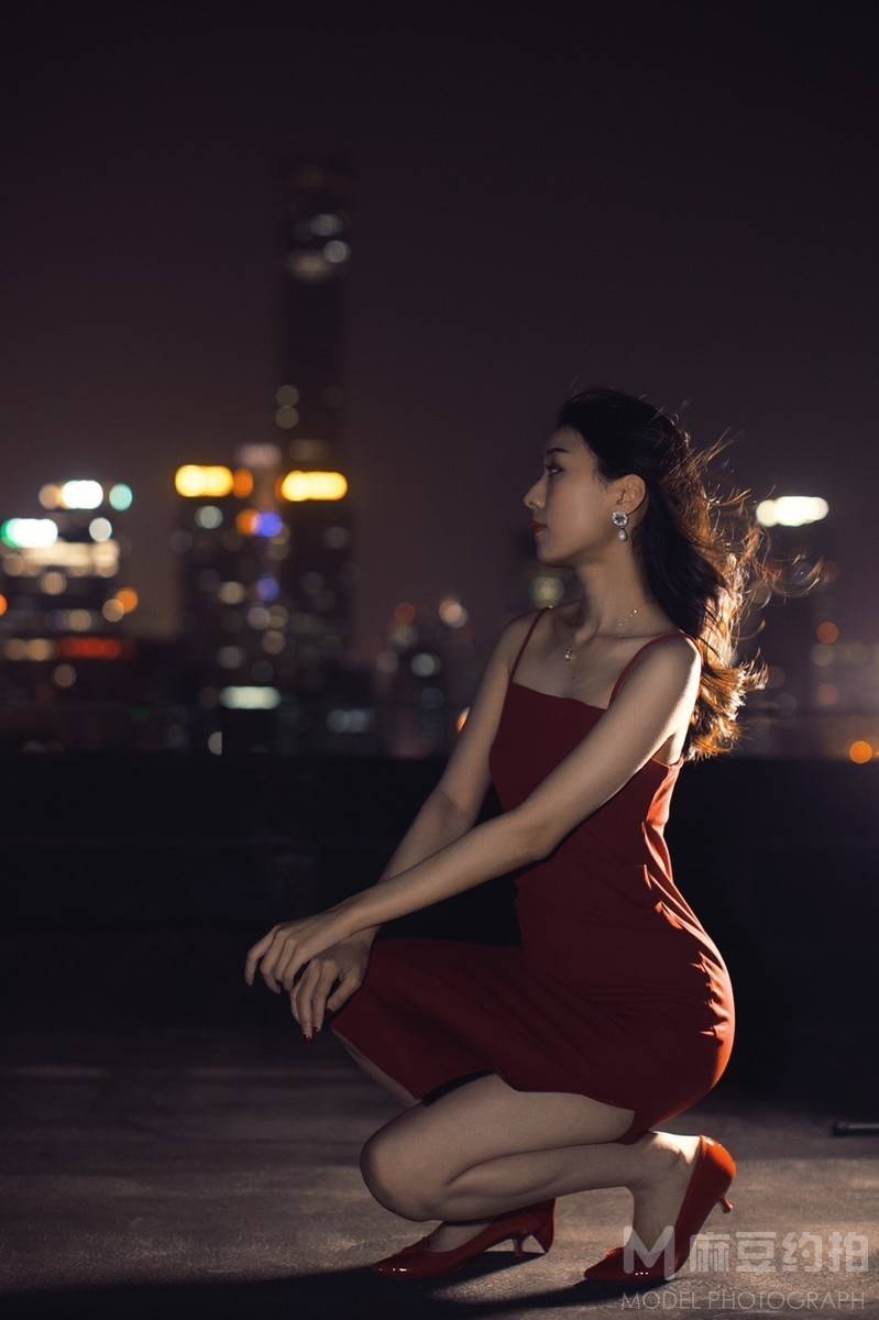 夜景模特