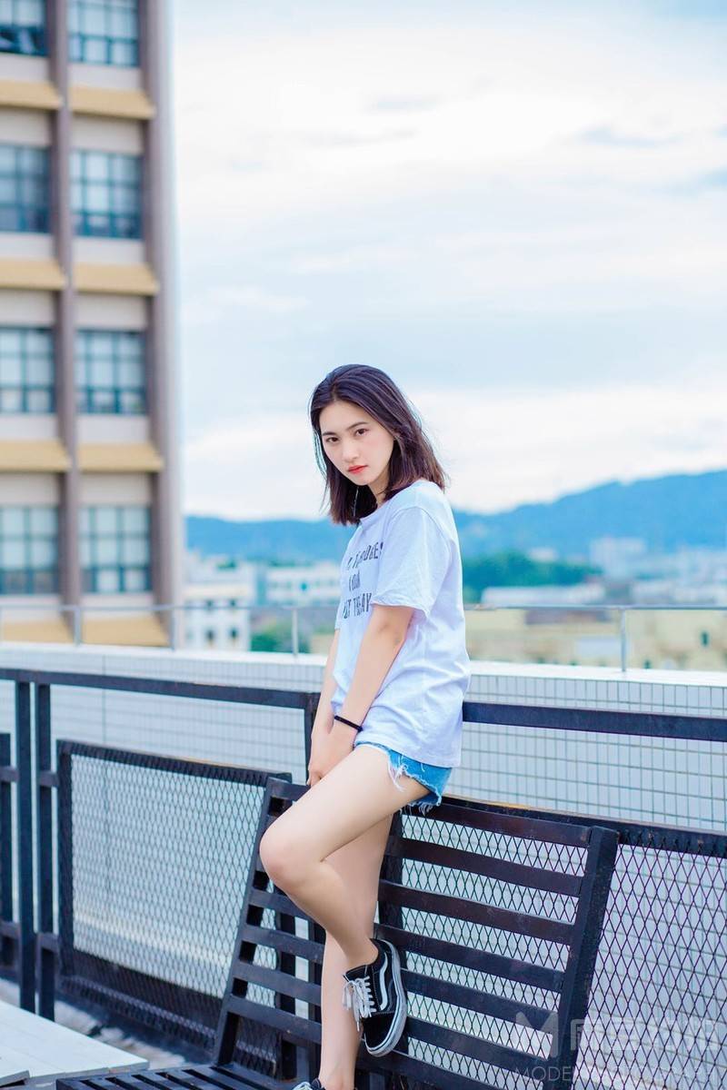 校园模特
