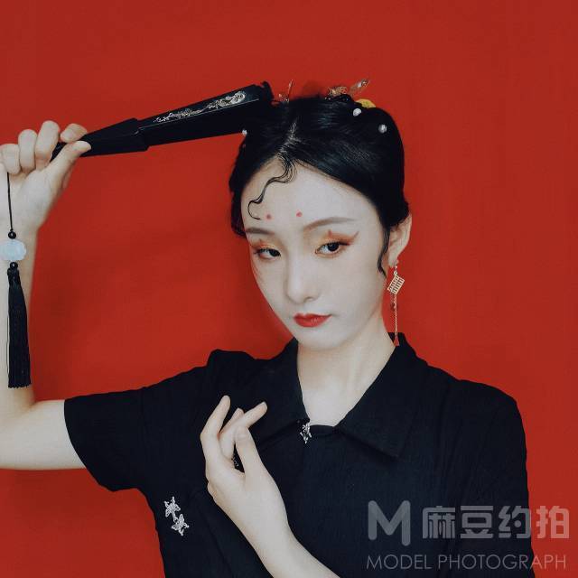 民国模特
