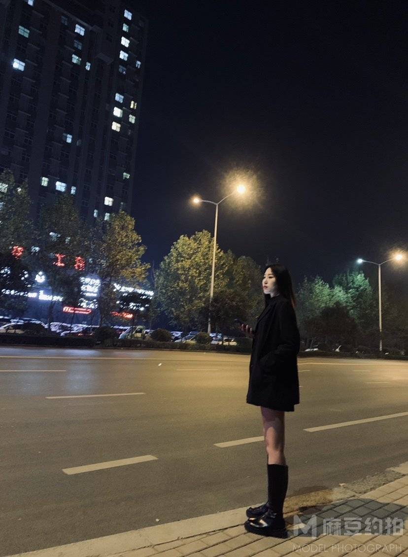 夜景模特