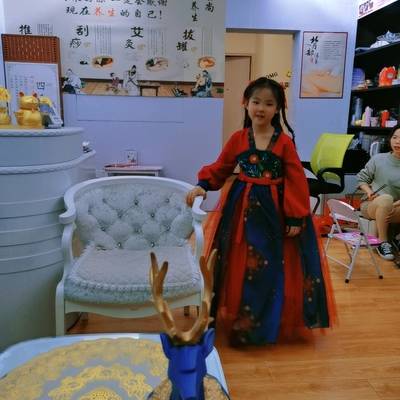 汉服模特