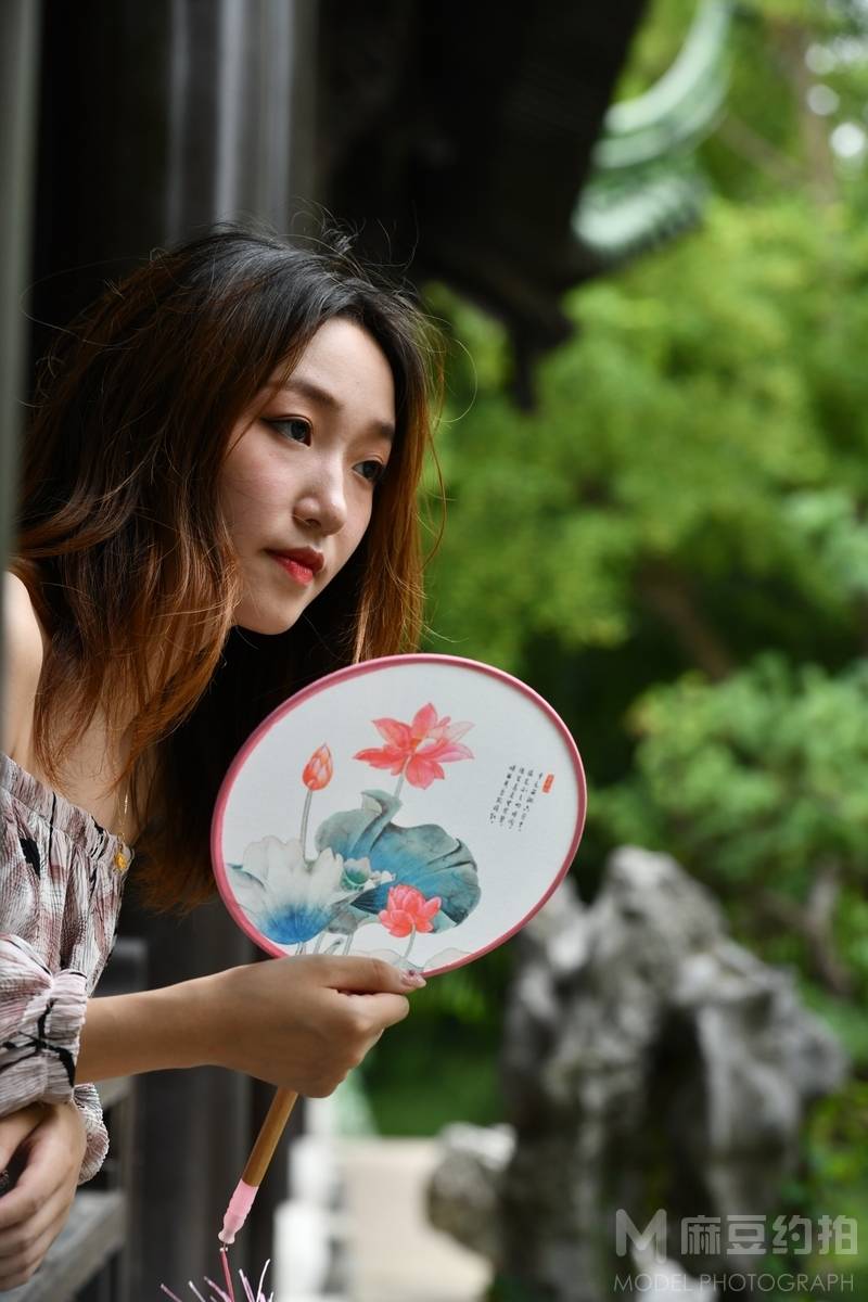 清新模特