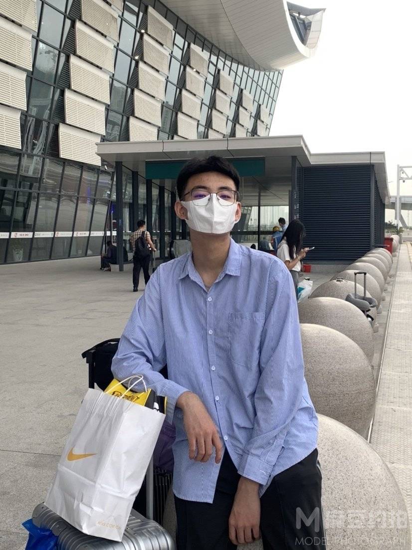 黑白模特
