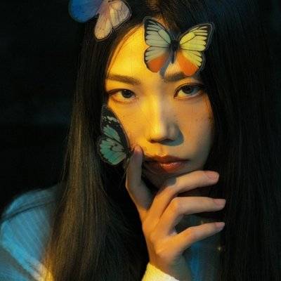 情绪模特