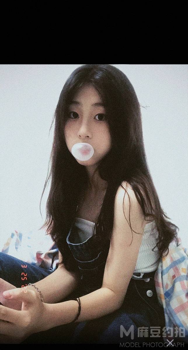 胶片模特