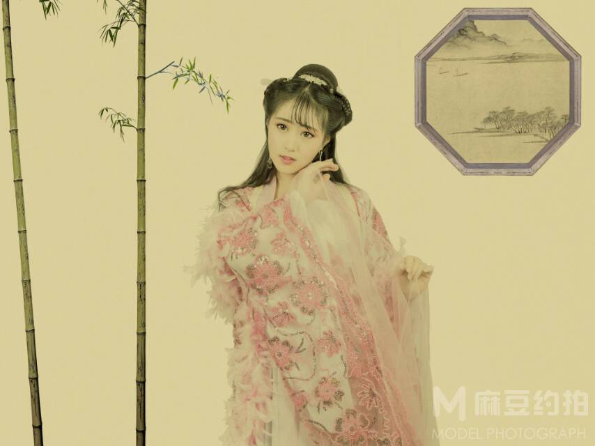 情绪模特