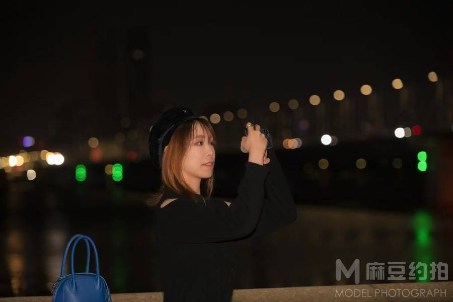 夜景模特