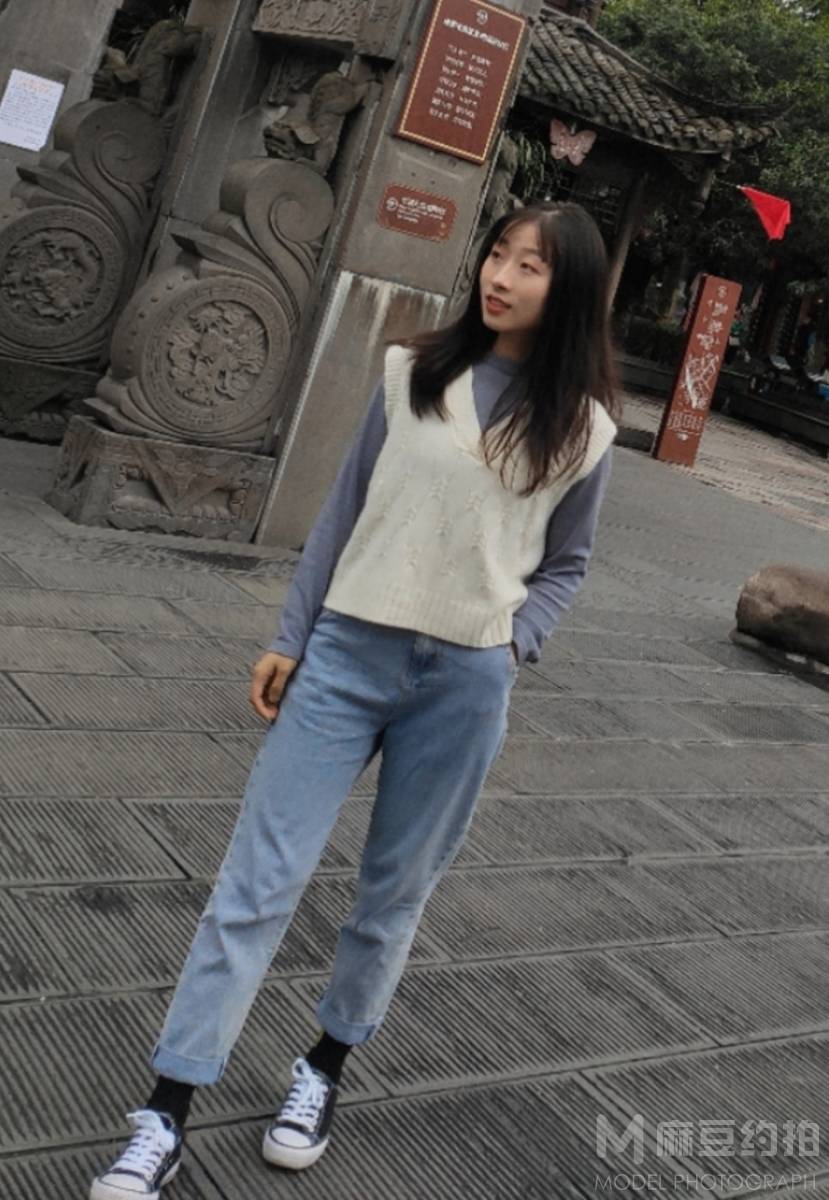 校园模特