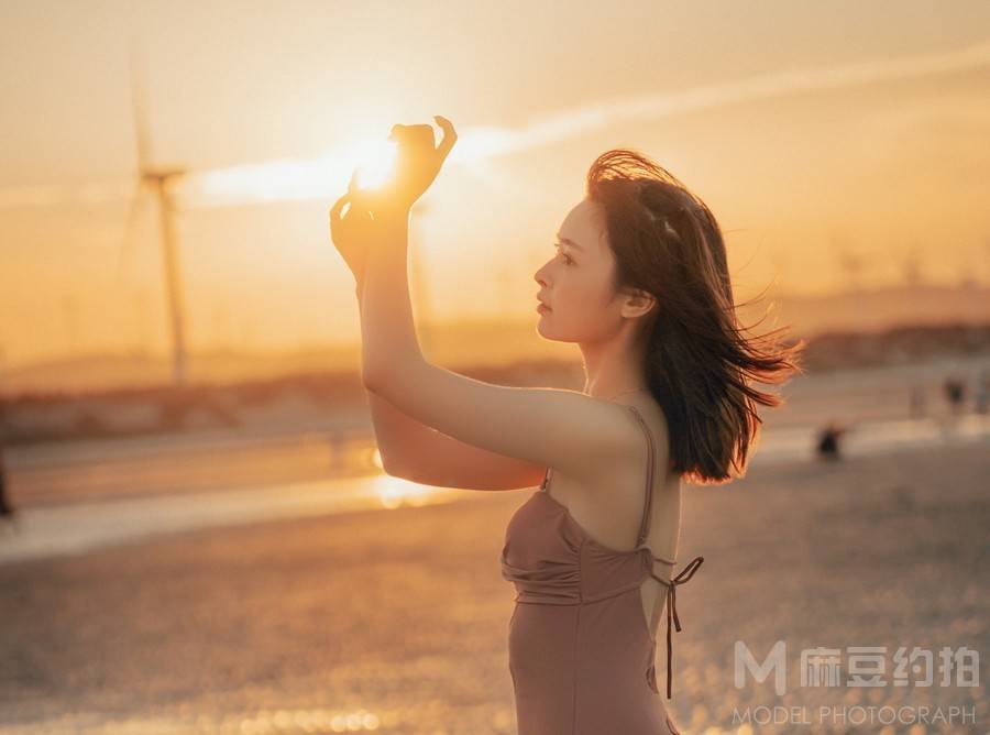 清新模特