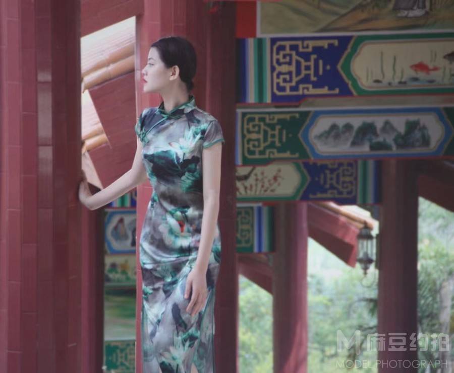 旗袍模特