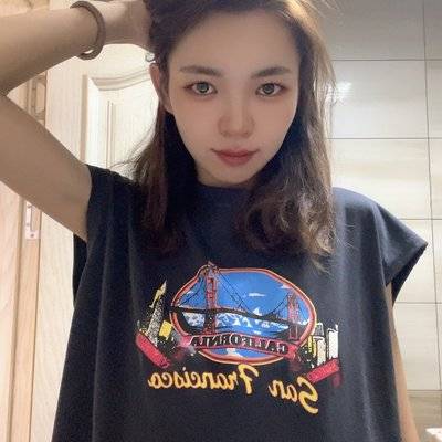 黑白模特