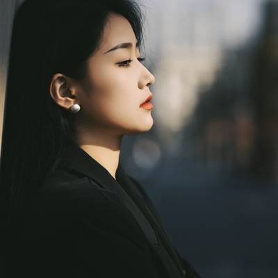情绪模特