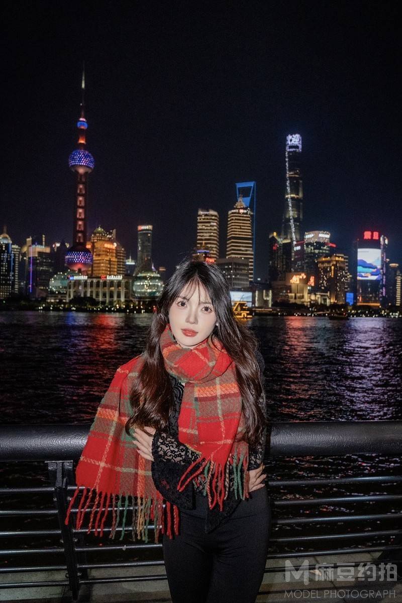 夜景模特