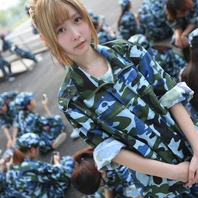 少女模特