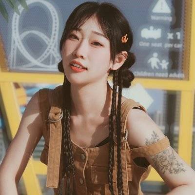 清新模特