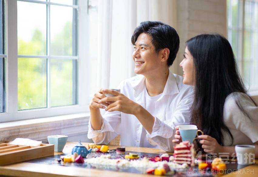 情侣模特