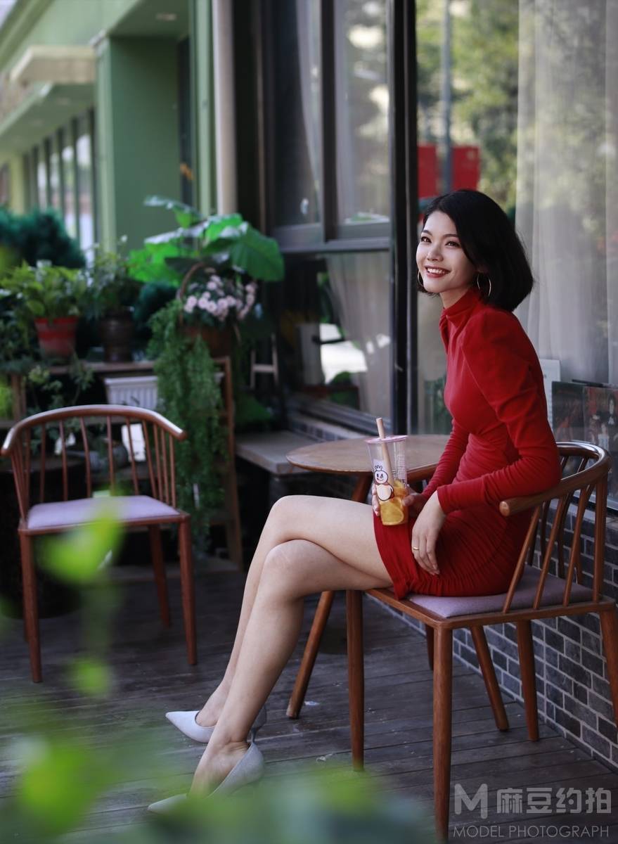宝丽来模特