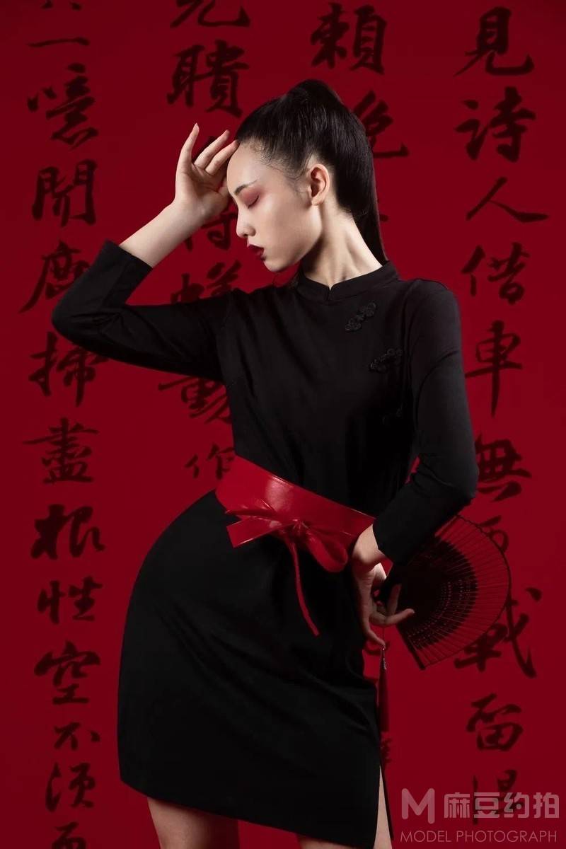 妆容模特