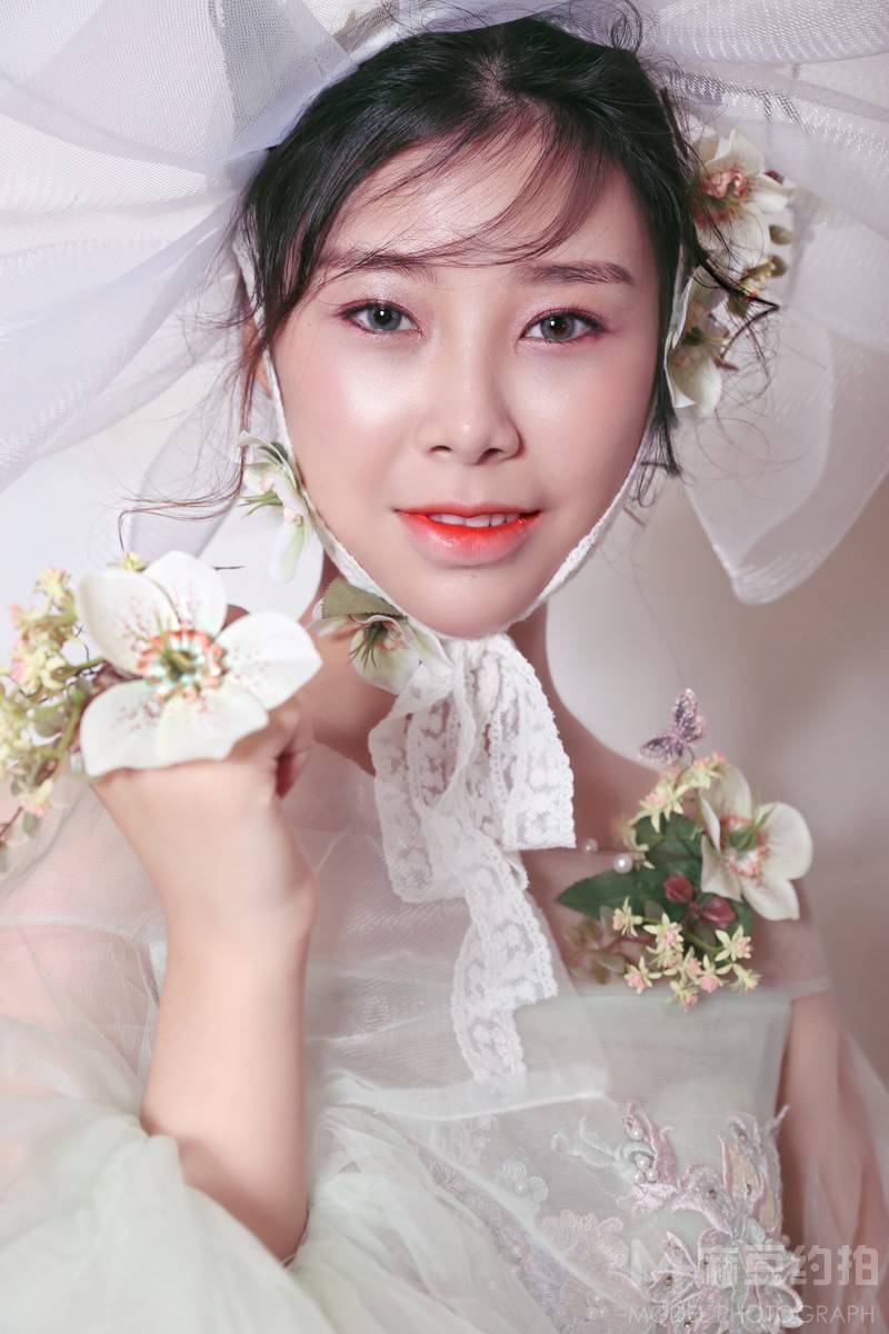 妆容模特