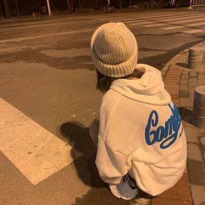 黑白模特