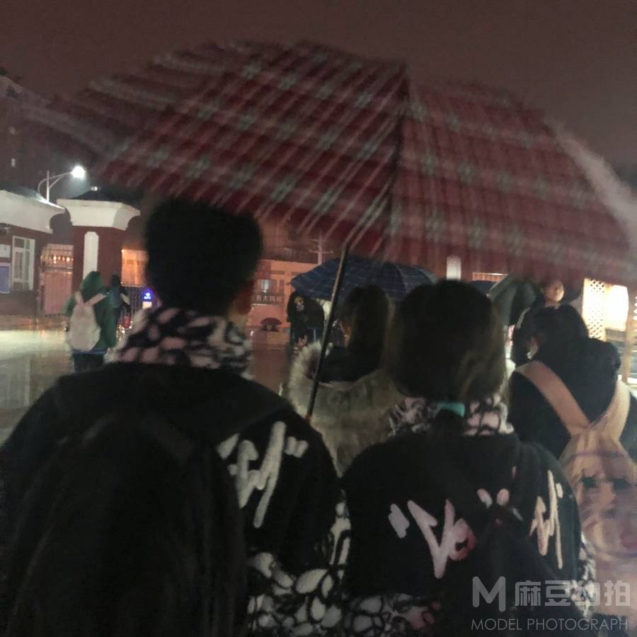 情侣模特