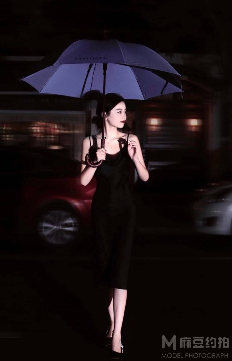夜景模特