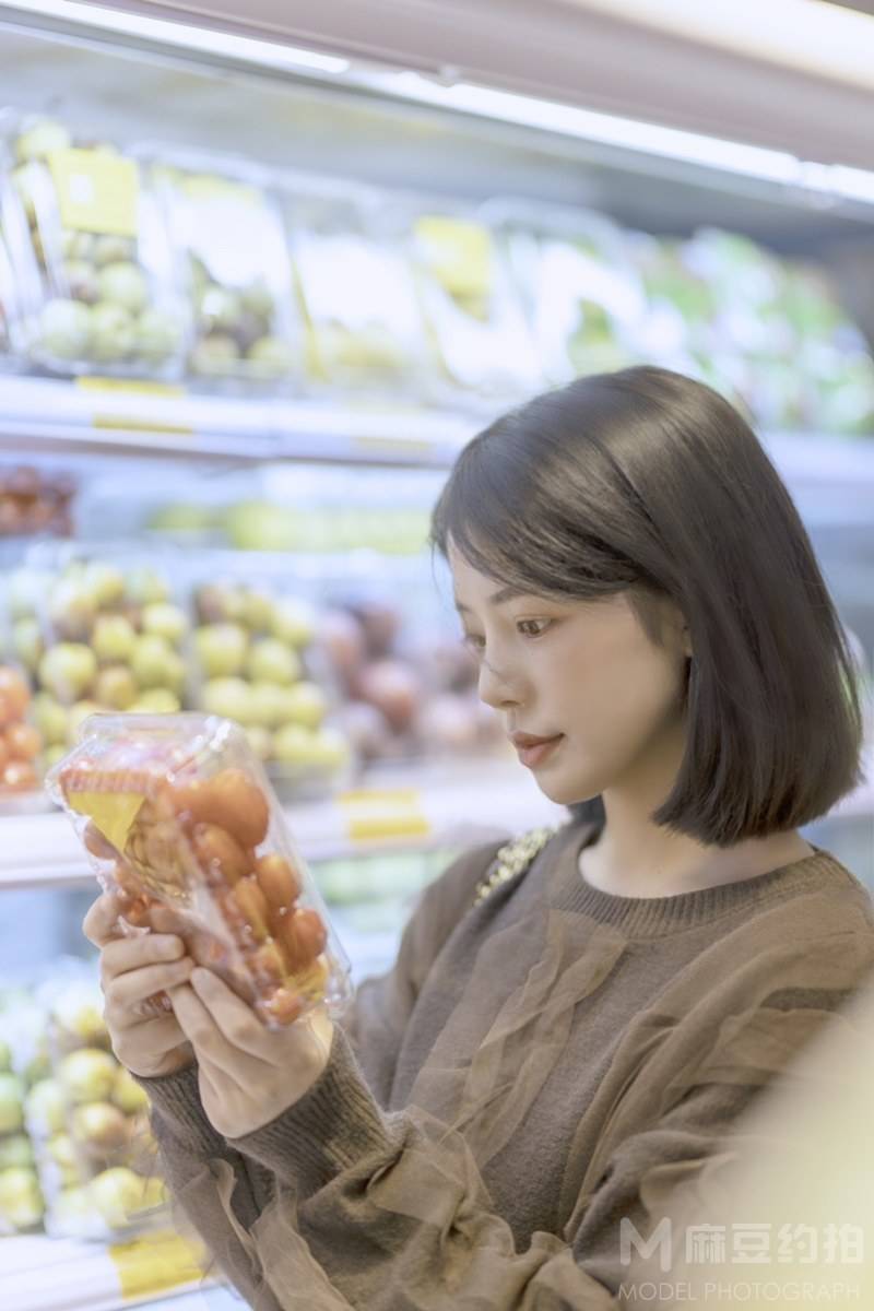 情绪模特