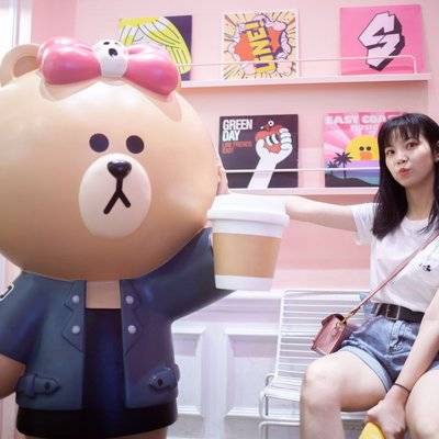 校园模特