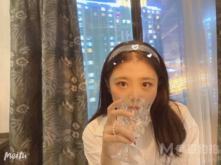 胶片模特