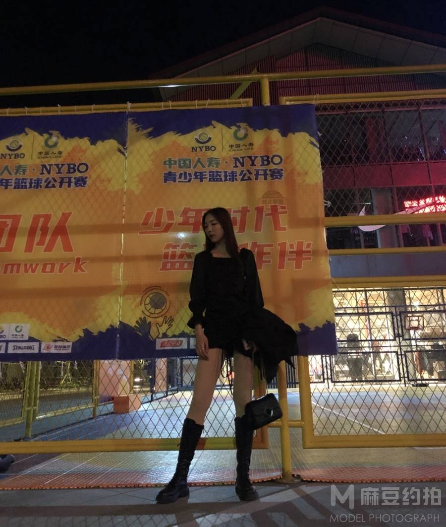 暗黑模特