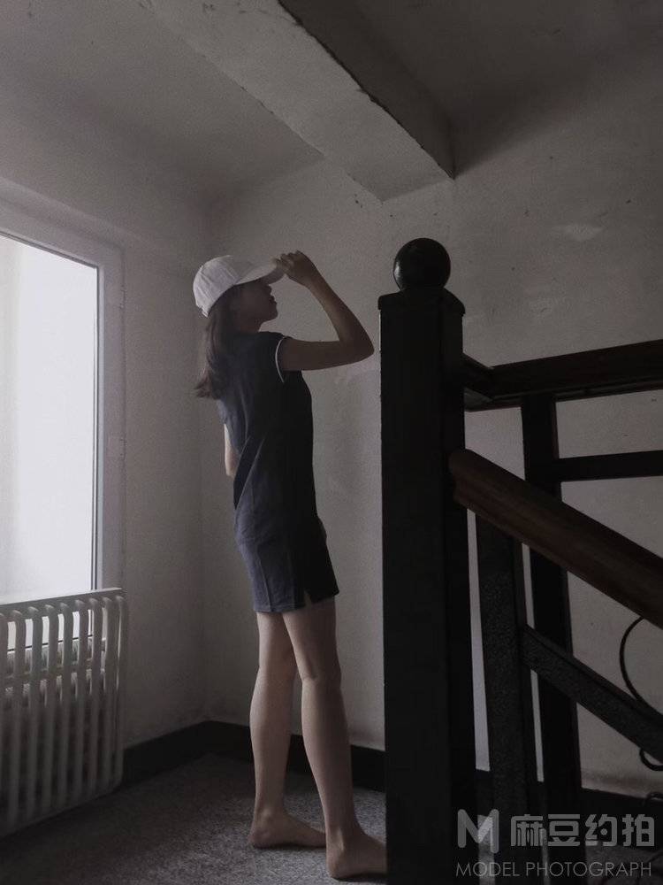 黑白模特