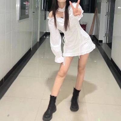 黑白模特