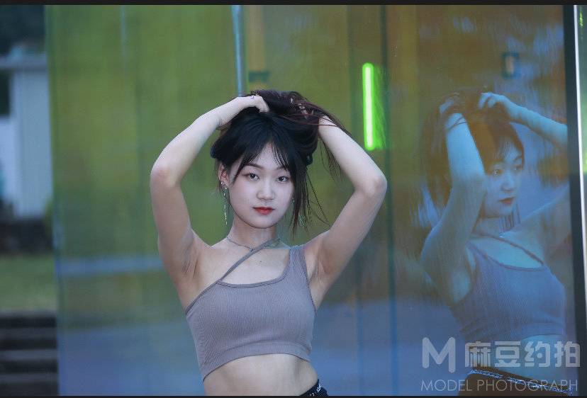 清新模特