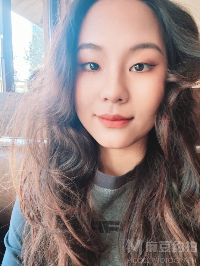 纪实模特
