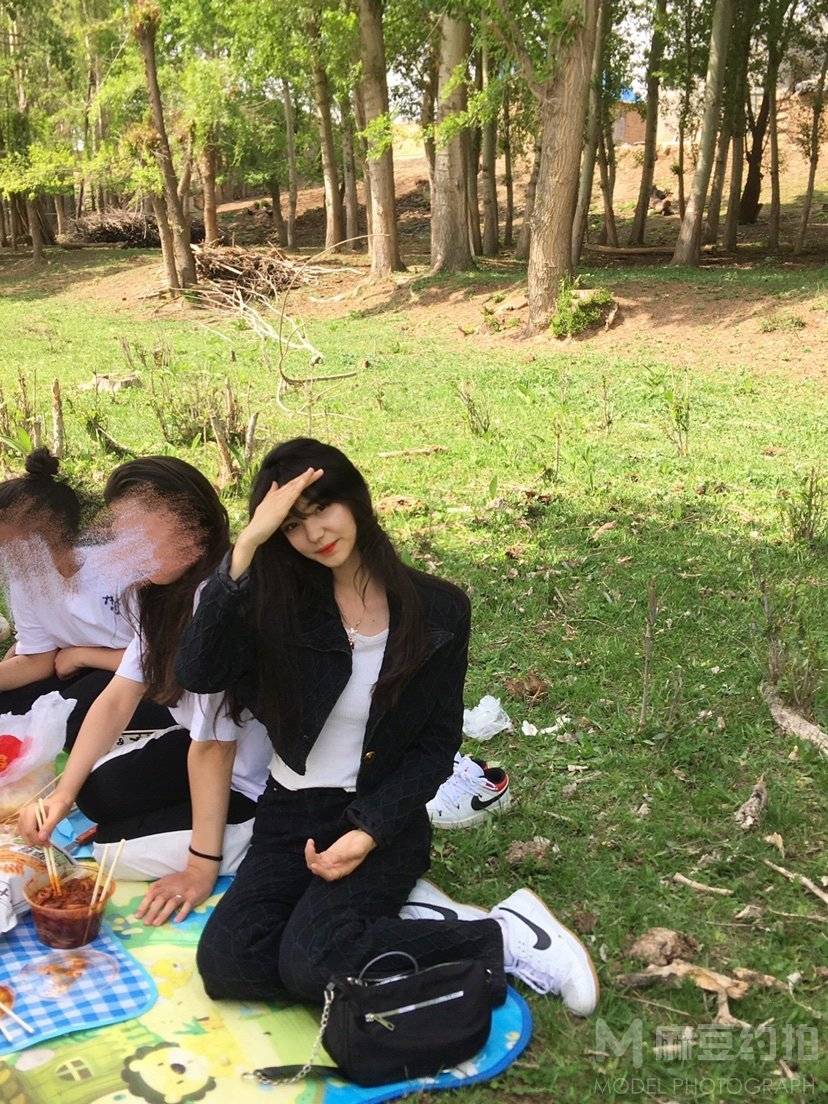 校园模特