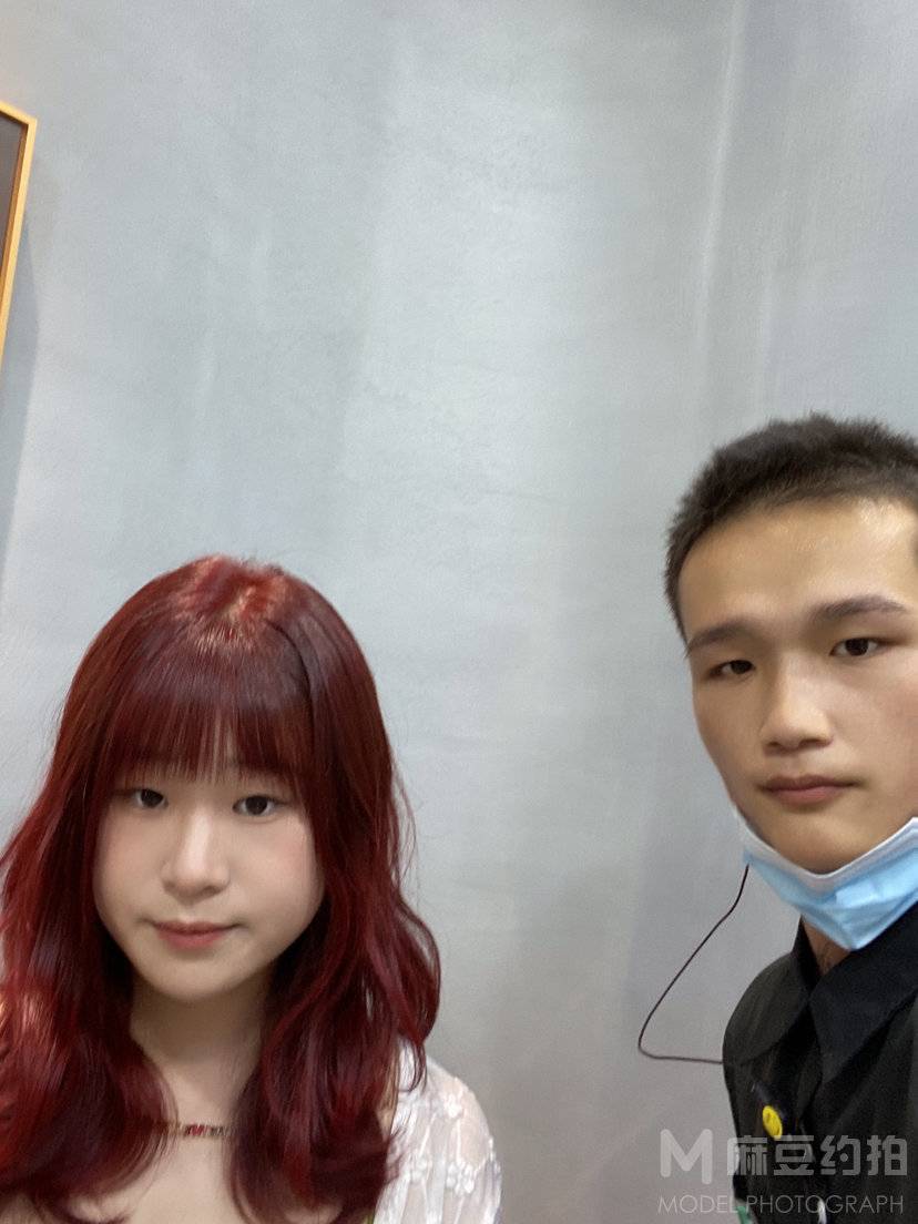 清新模特