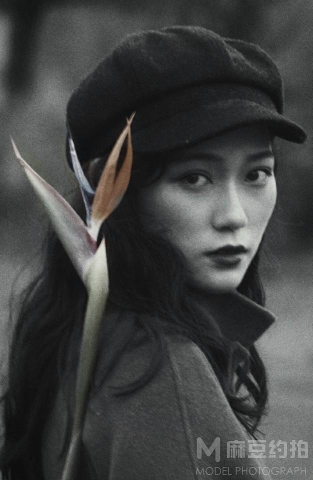 黑白模特