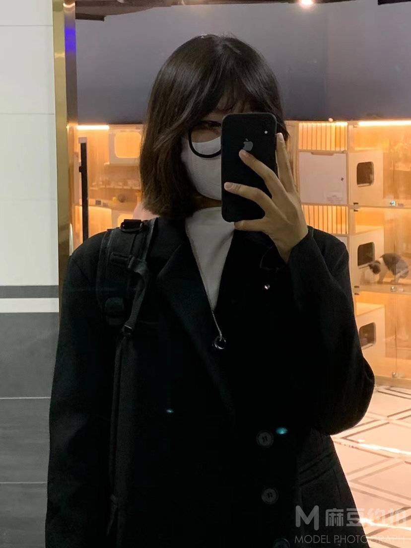 胶片模特