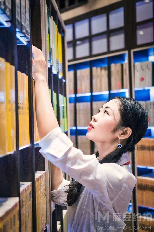 商务模特