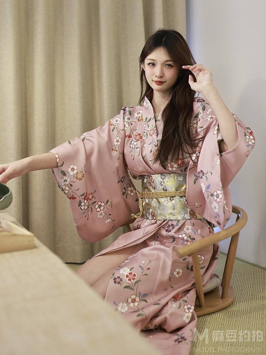和服模特
