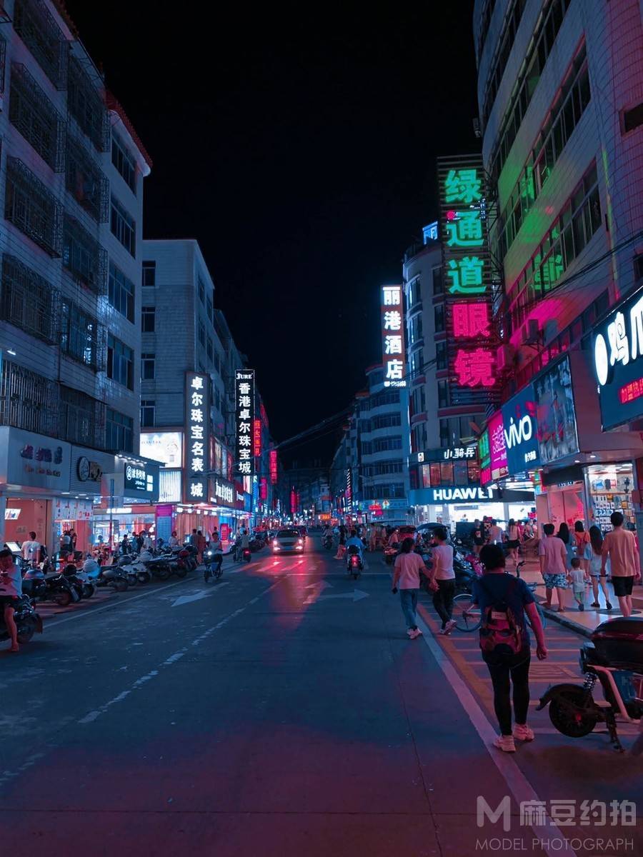 暗黑模特