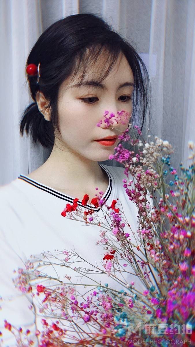 妆容模特