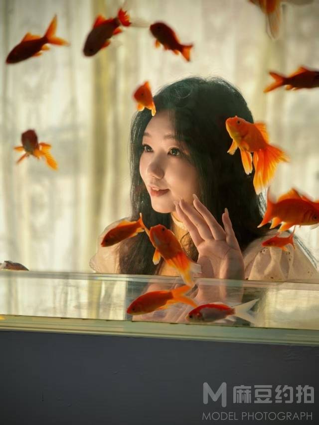 清新模特