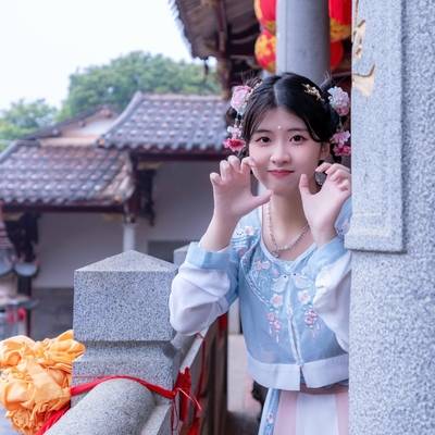 汉服模特